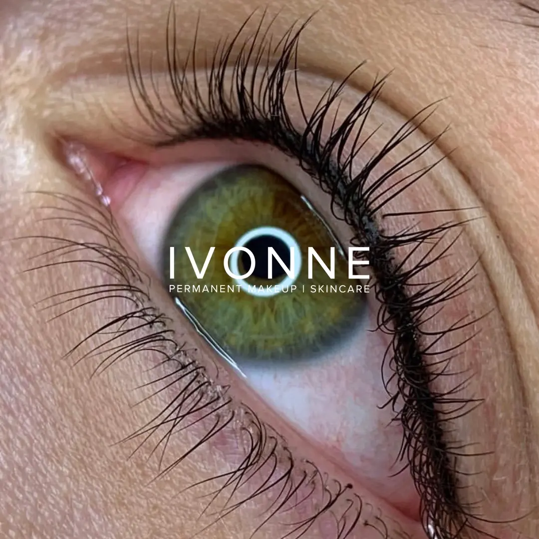 Eyeliner Client at IVONNE